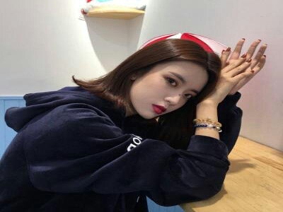 成人 色情美女裸体的软件,奇幻世界冒险，美女相伴解谜-3
